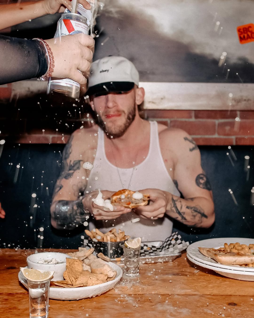 Ottawa Bluesfest: Where to Grab the Best Burgers and Beat the Crowd